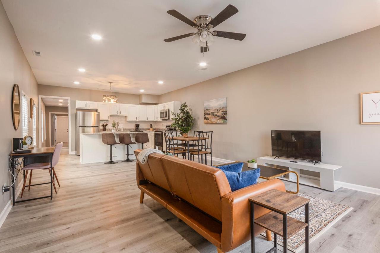 Holiday home Newly Renovated 4br Cozysuites Louisville