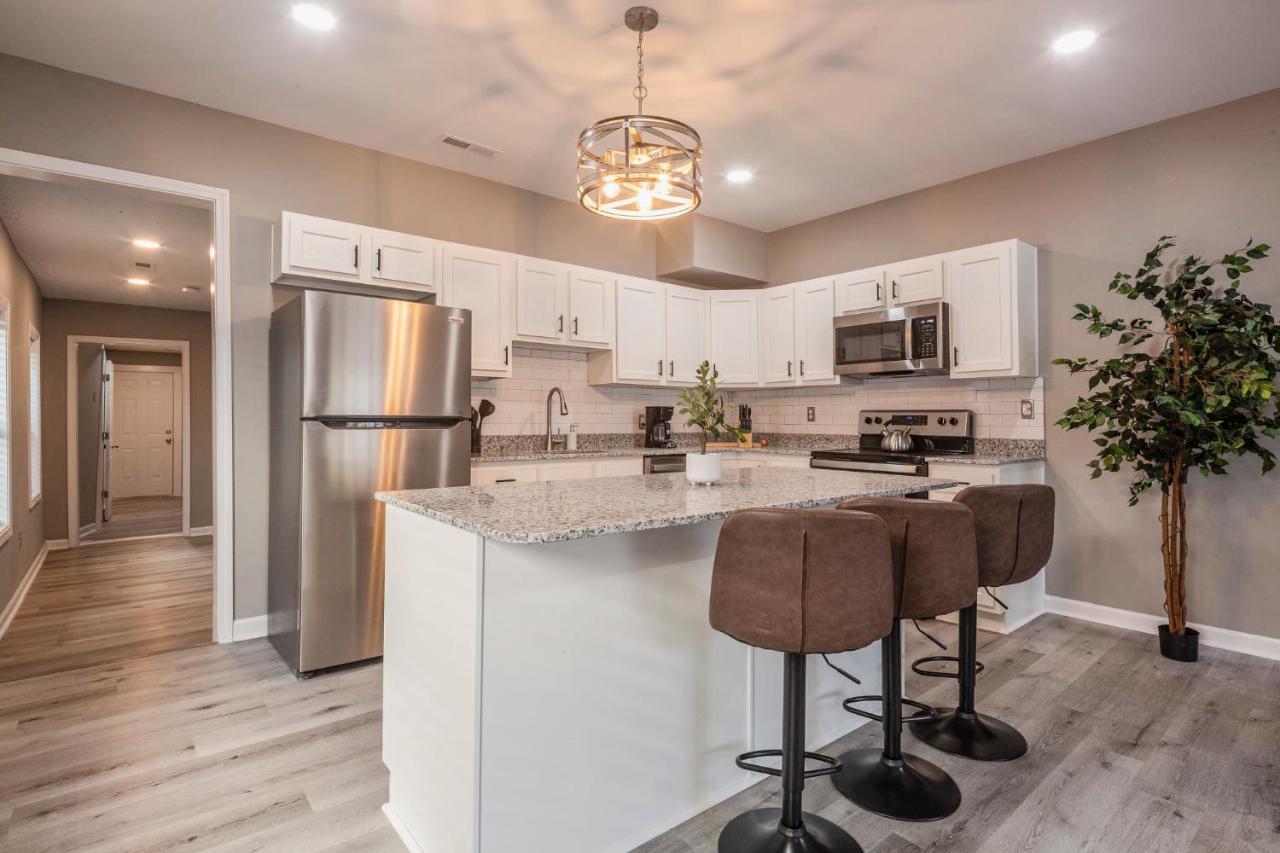 Holiday home Newly Renovated 4br Cozysuites Louisville