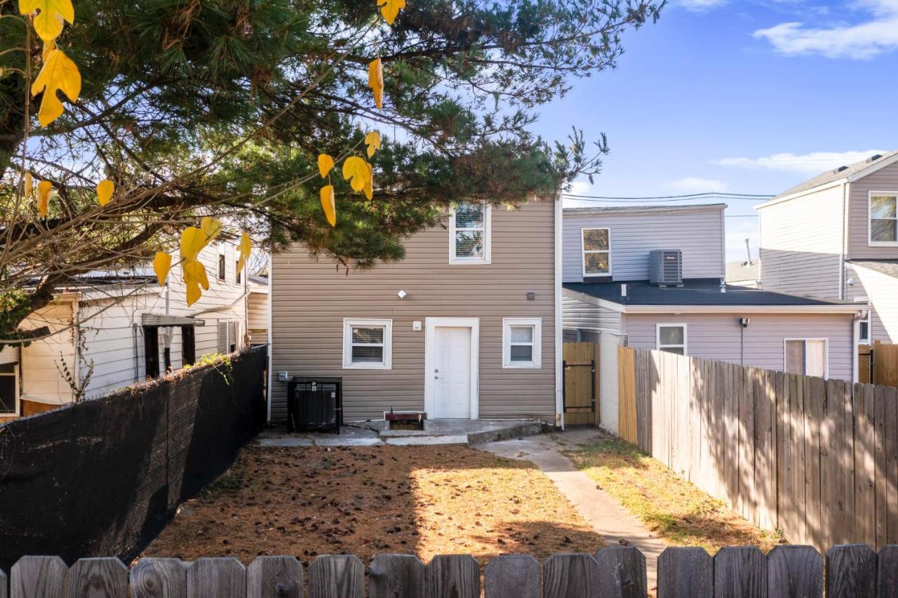 Newly Renovated 4br Cozysuites Holiday home