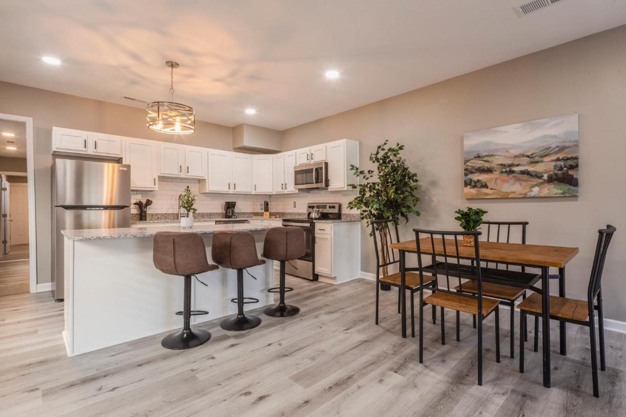 Newly Renovated 4br Cozysuites